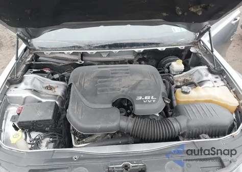 2015 Chrysler 300 S z USA, uszkodzony, nr VIN 2C3CCABG4FH807750